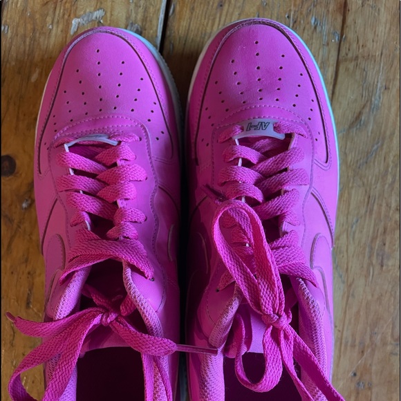 Nike Women's Air Force 1 Low 07 Essentials Laser Fuchsia - Picture 6 of 7